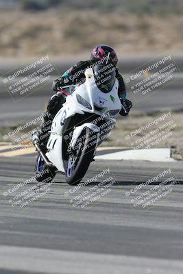 media/Nov-30-2025-TrackXperience (Sun) [[c0061d280f]]/3-Level 1/Session 4 (Turn 11)/